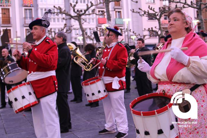 Helduak danborrei eraginez 7 1488049803829