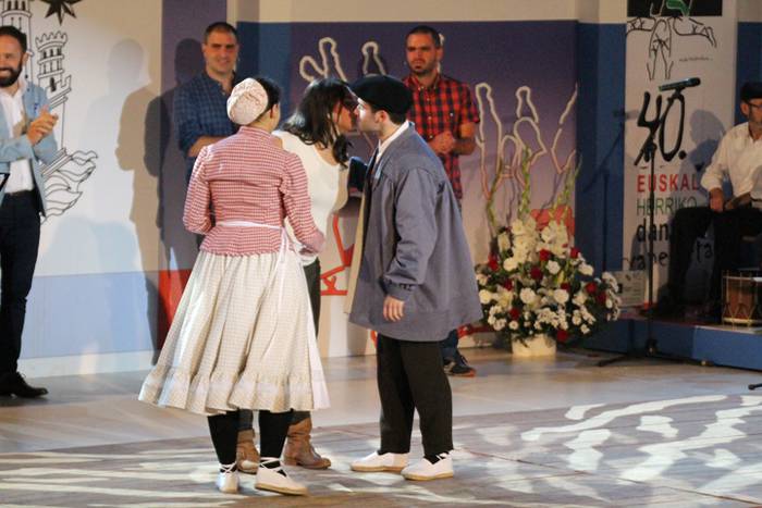 Euskal Herriko 40. dantza txapelketa  46 1476696425874