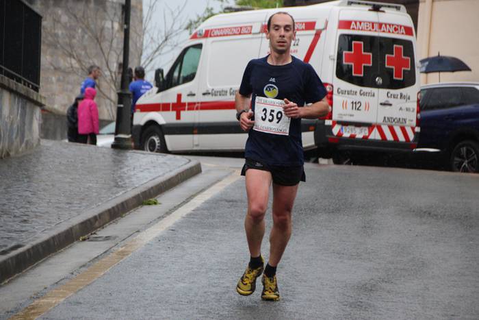 Aitziber Ibarbia eta Julen L 48 1493553995392