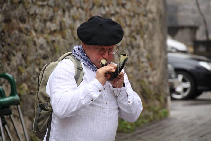 Azken Muga Zaratetik, Betelura 10 1471706410426