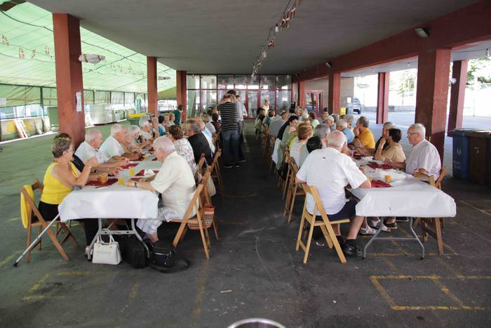 Jubilatuen bazkaria Santioak 1 1658938131609