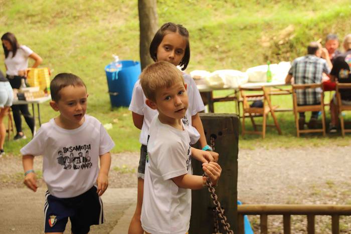 Kuadrillan bazkaltzea bezala 50 1564494488672