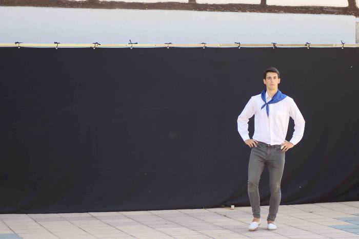 Dantzan igaro dute goiza Liz 8 1630841469866