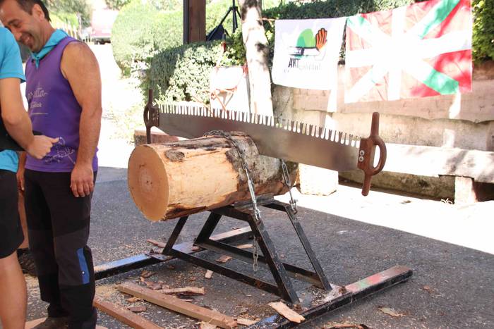 Uganetarrak gehiago izan dir 23 1537014441972