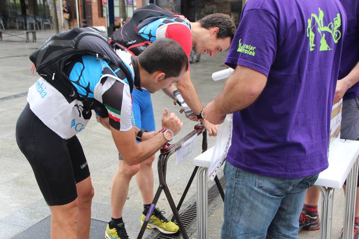 Gustura I. Ibarraldeko Raidarekin 24 1467488881284