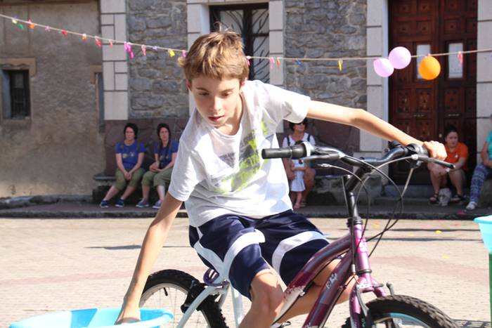 GOIATZKO ANDRA MARI JAIAK 20 30 1502731371074