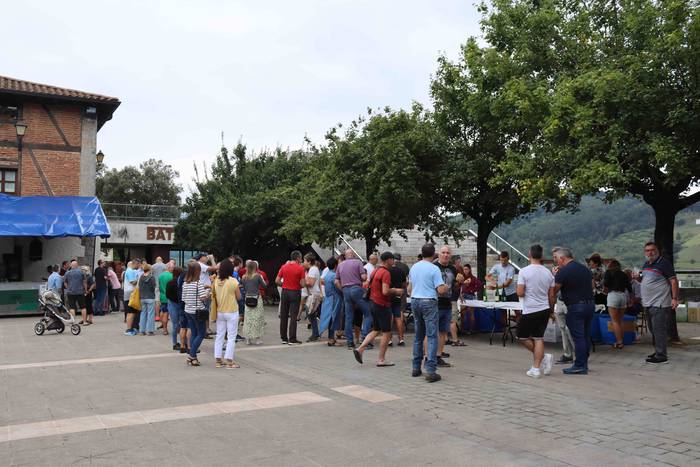 Txakolin dastaketarekin ase  2 1659354819982