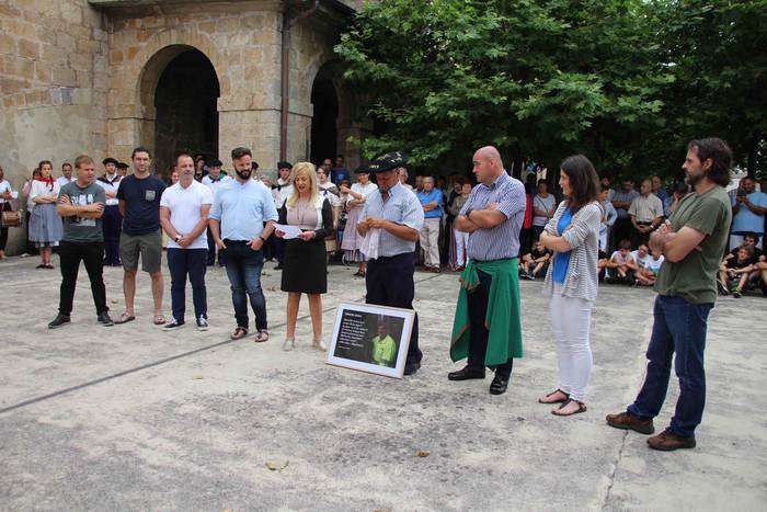 «Mila esker Migelmari!» 25 1561811667211