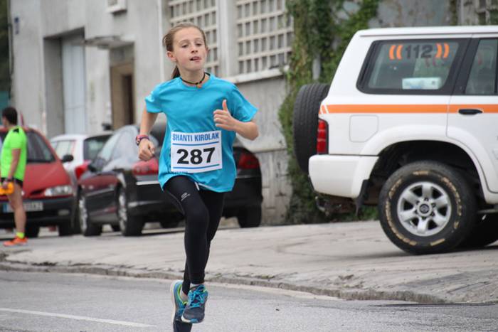 Haizearen aurka, baina aurrera 127 1476273876771