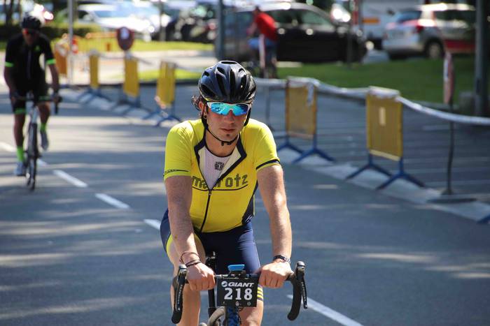 Gurpil gainean, Abraham Olan 43 1559487043010