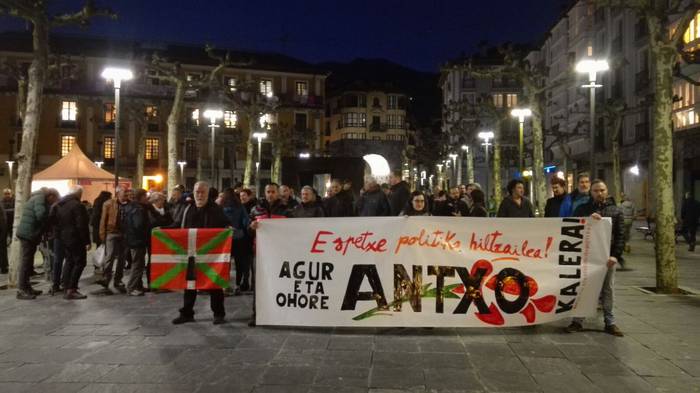 Xabier Rey 'Antxo'ren heriot 2 1520449071785