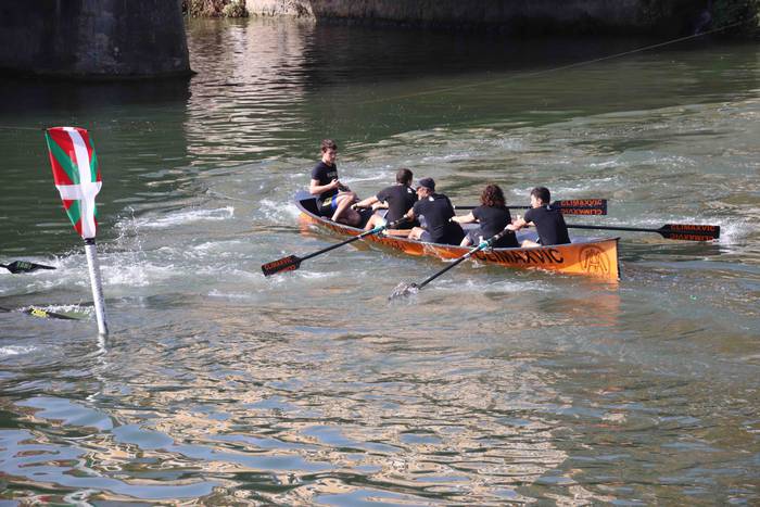 Arraunean, elkartasunez 68 1568470904814