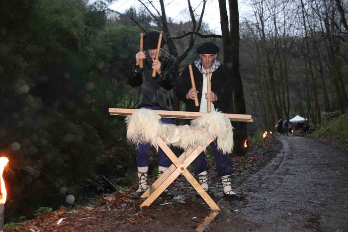 Olentzaroaren magian murgild 56 1577038550884