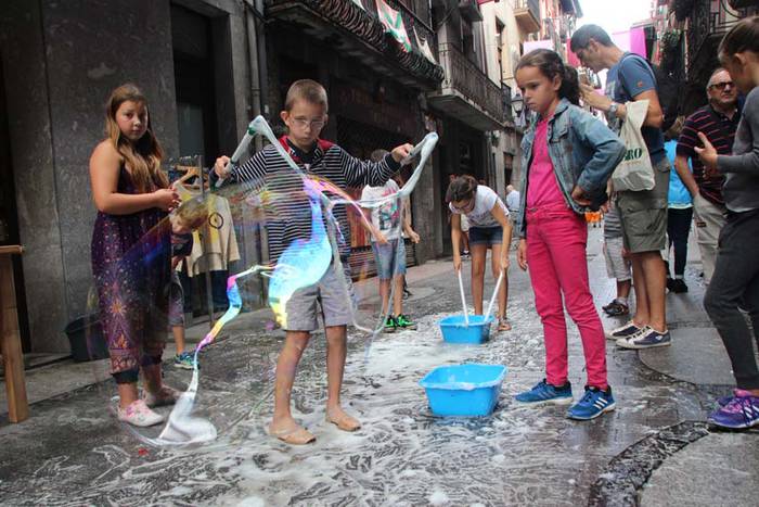 Tolosa Kale Nagusia, arte kalea 33 1442685324951