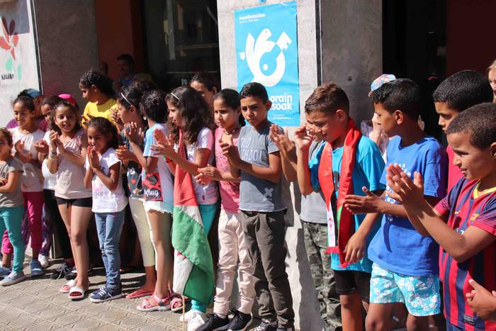 Saharako haurrei harrera egi 34 1530544332370