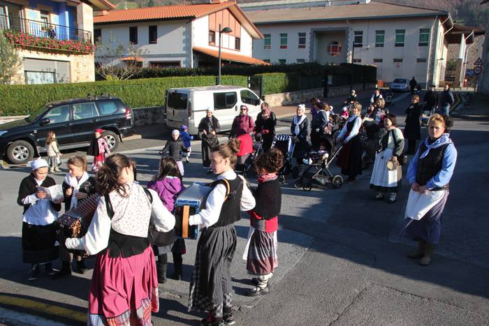 Gabon eskea eta olentzero 2015 124 1450964212655