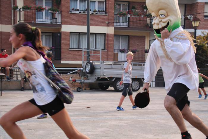 Berrobi festan murgildu da 23 1472141956504