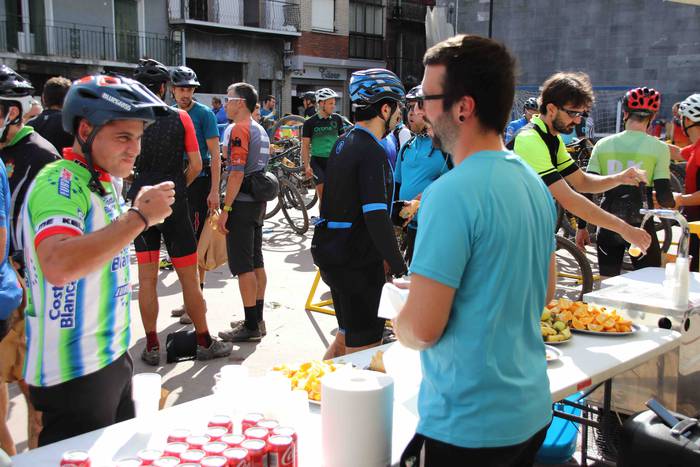 Irrintzi Txirrindularitza El 38 1633182228158