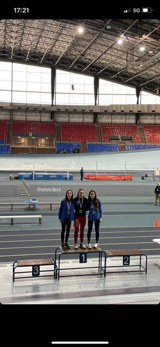 Brontzezko bi domina eta mar 14 1645642040266