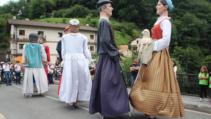 Argazki bilketa egin nahi du Alegiako festa batzordeak jaien egitaraurako