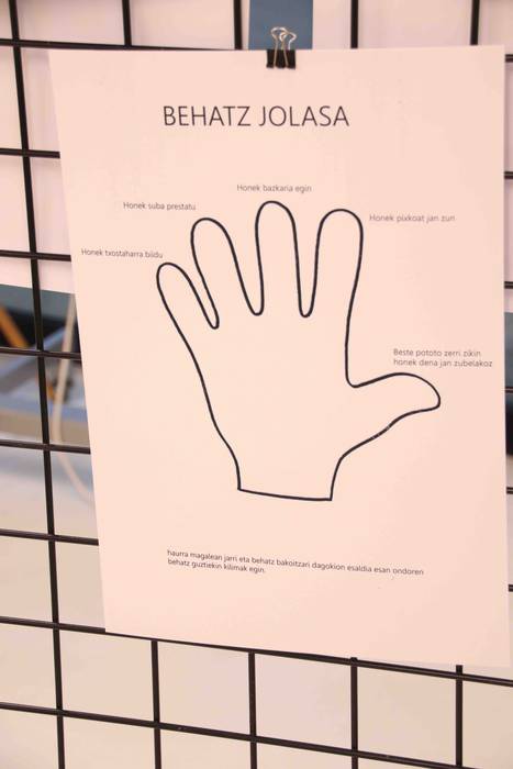 'Ama hizkuntzaren kantuak et 14 1580895644673