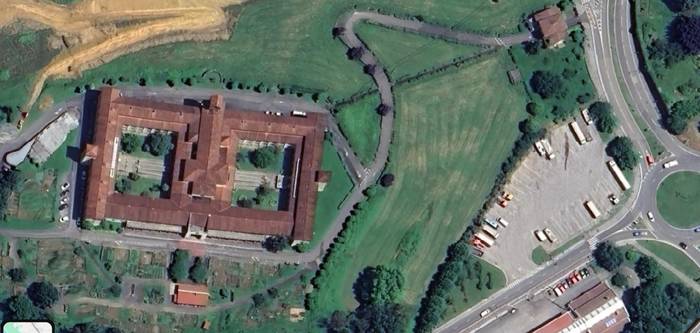 Tolosako EAJk zorroztasunez eta modu eraikitzailean jarraitu zuen bere oposizio lana egiten uztaileko Ohiko Osoko Bilkuran