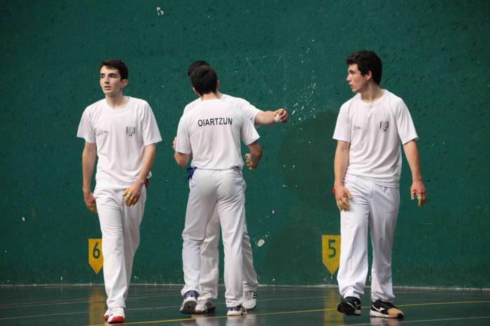 Alegiarrek ezin izan dute Oi 1 1623500183786