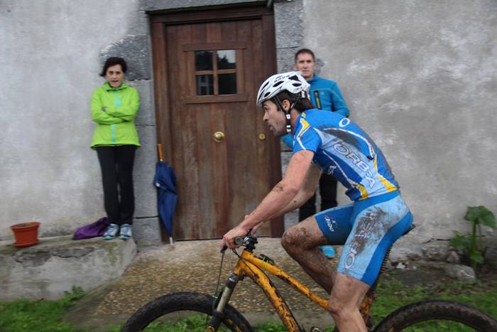 Lokaztuta Amasako XXIV. mendi duatloia 73 1477235780723