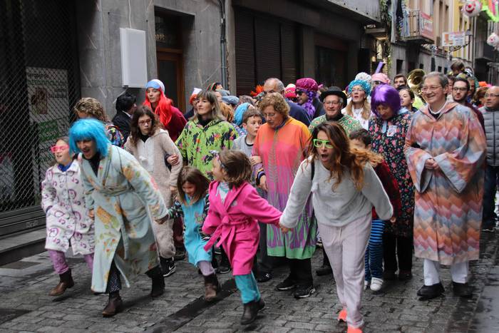 Dianak esnatu du Zaldunita 61 1551613039631