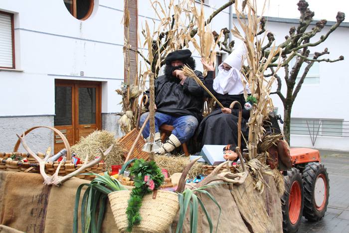 Menditik jaitsi da Olentzero 41 1482586622559