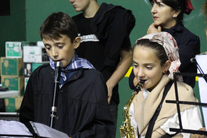 Euskal Jaia ospatzen ari dir 12 1539524047297