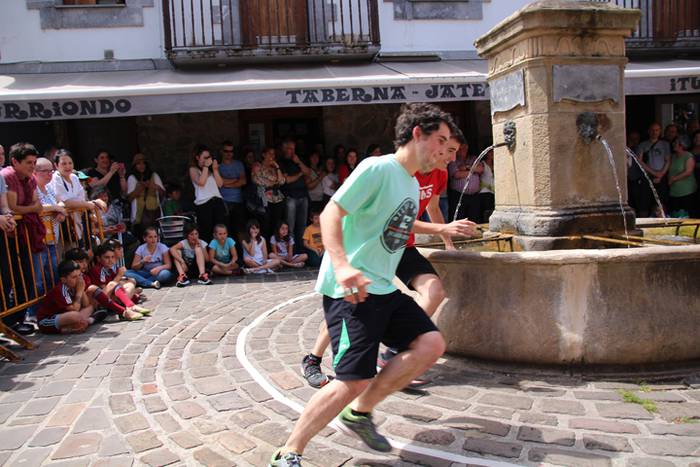 Muskerraren eguna Asteasun 44 1495373476528