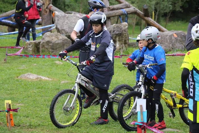 Oreka landuz, bi gurpilen ga 2 1525011596571