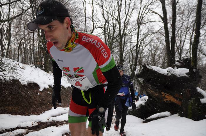 Jokin Lizeaga eta Veronica D 136 1517772071259