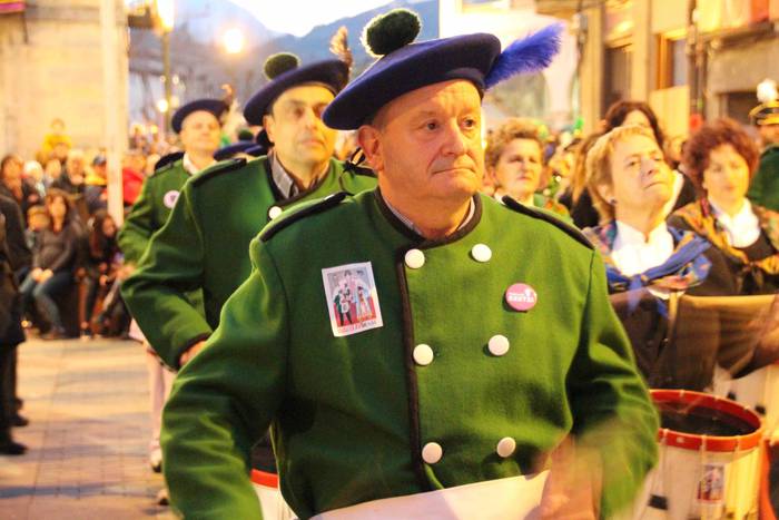 Zaldunak ere helduen danborr 14 1551555293043