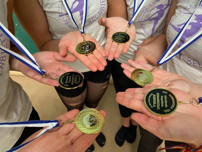 Belabietako Oinarrizko Base  3 1623344673486