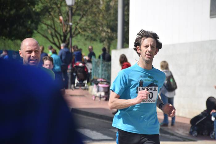 Hassan Ait Chaou eta Maitane 98 1489934137052