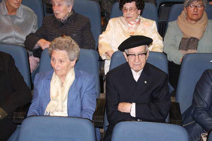 Lau belaunaldita Oriamendita 6 1493654613570