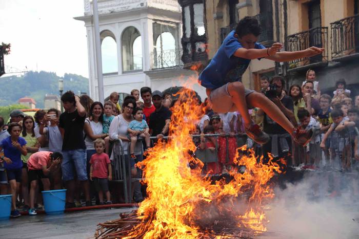 Txikienak ere saltoka 29 1561316733364