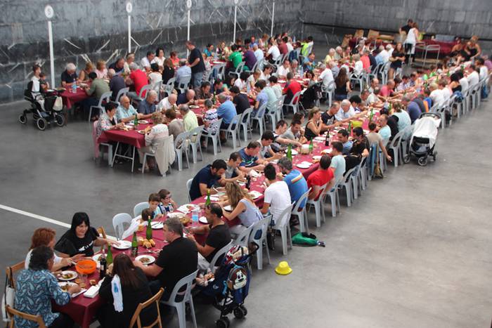 Txekor usainak bilduta 15 1502031086088