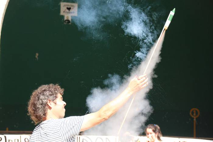 Bertsotan hasi dute festa Gaztelun 14 1471174948227