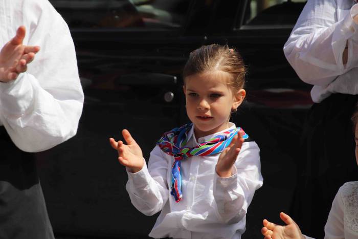 Dantzan ospatu dute Sutarrir 21 1557663348794