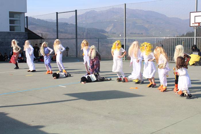 Altzo eskola inauteriak 2017 16 1487872967210