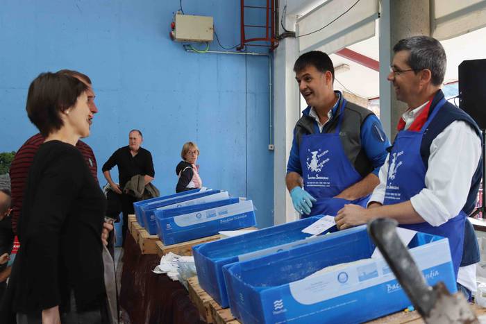 Sari guztiak banatu dituzte, 27 1667751725701