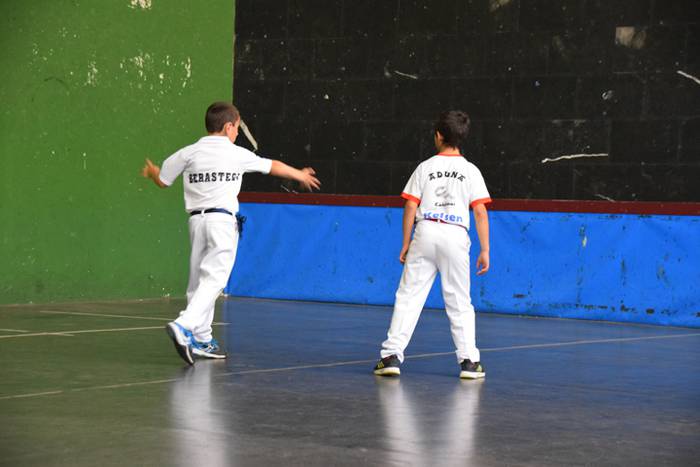 Benjaminek pilotari jo diote 13 1527962435717