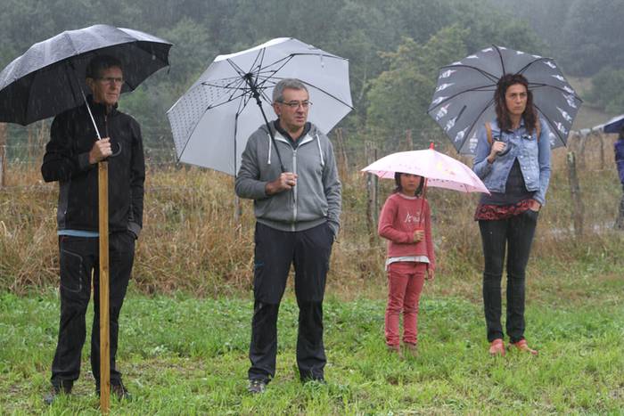 Segalariak, euria eta txakurraren aurka korrika 18 1474130842227