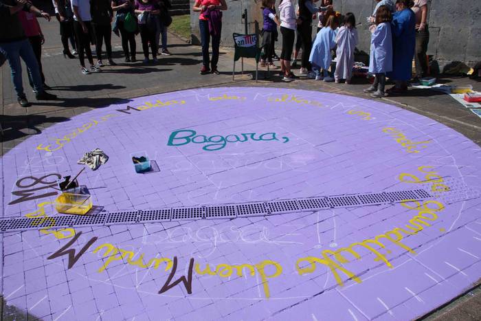 Eskuz esku morez margotu dut 4 1553963593539