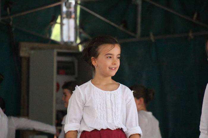 Dantzak bete du plaza 26 1473599884435