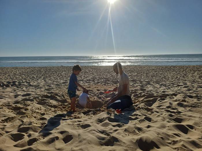 Ilunabarra hondartzan