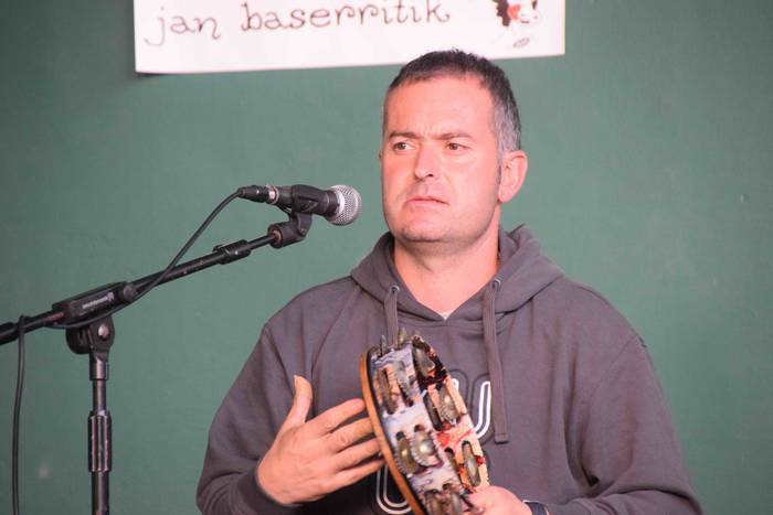 Jakesen ausardia, auzotarren 76 1538331479572